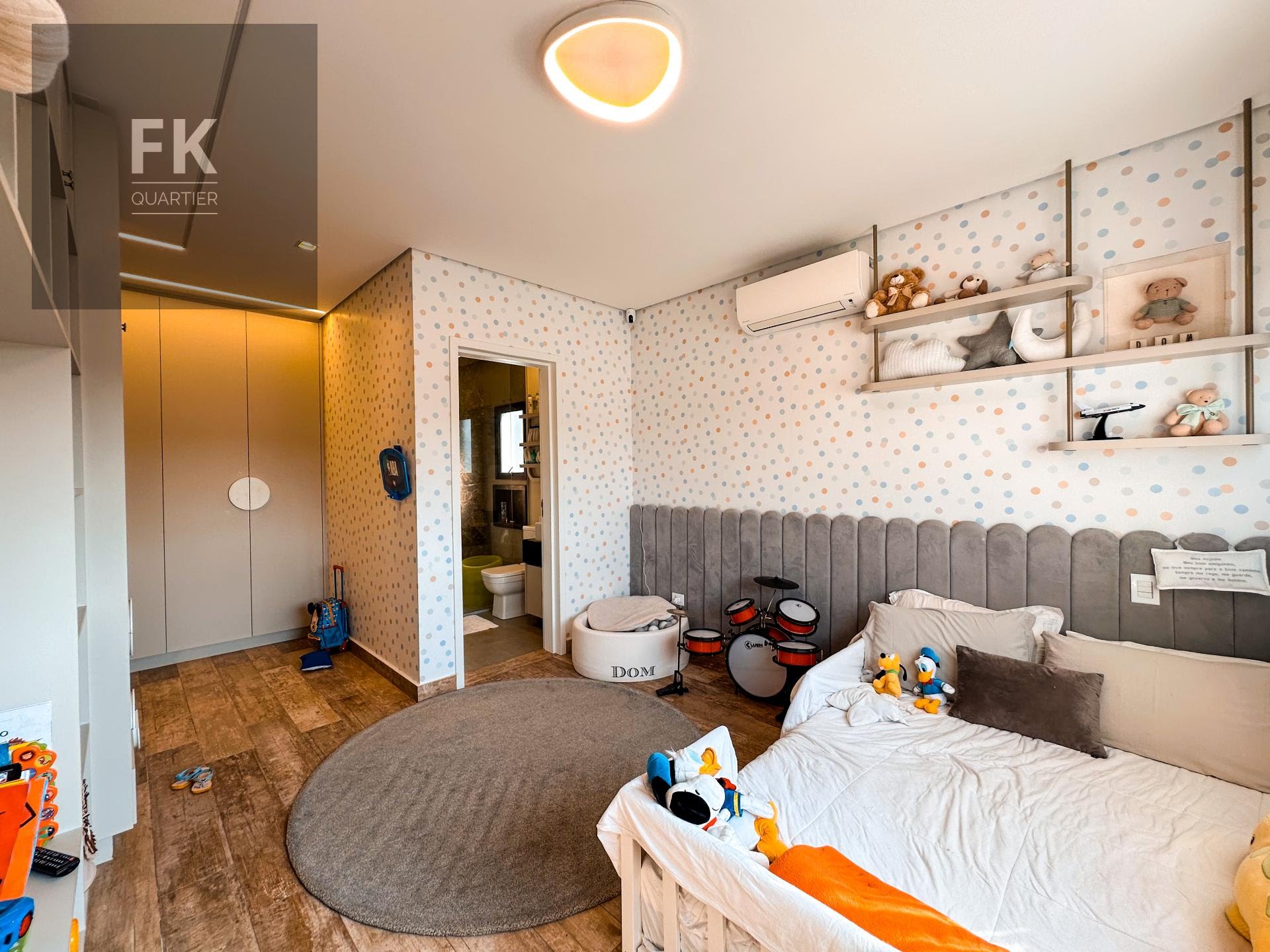 Casa à venda com 4 quartos, 4 suítes, 4 vagas e 347m² no Cidade Tamboré, Santana de Parnaíba (SP) — foto 28 de 30