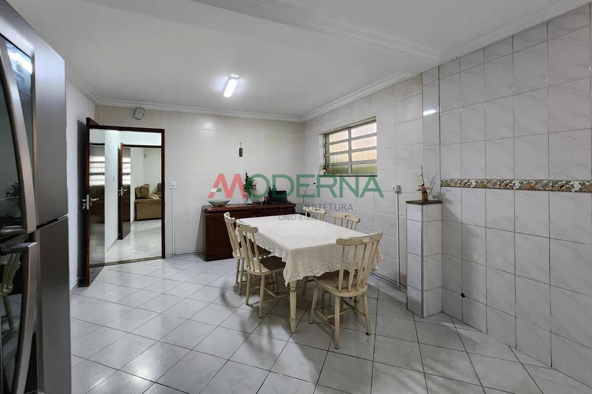 Casa à venda com 3 quartos, 1 suíte, 2 vagas e 220m² no Nova Petrópolis, São Bernardo do Campo (SP) — foto 9 de 30