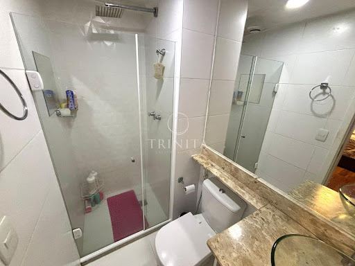 banheiro-trinitaimobiliaria-oceanpontalresidence