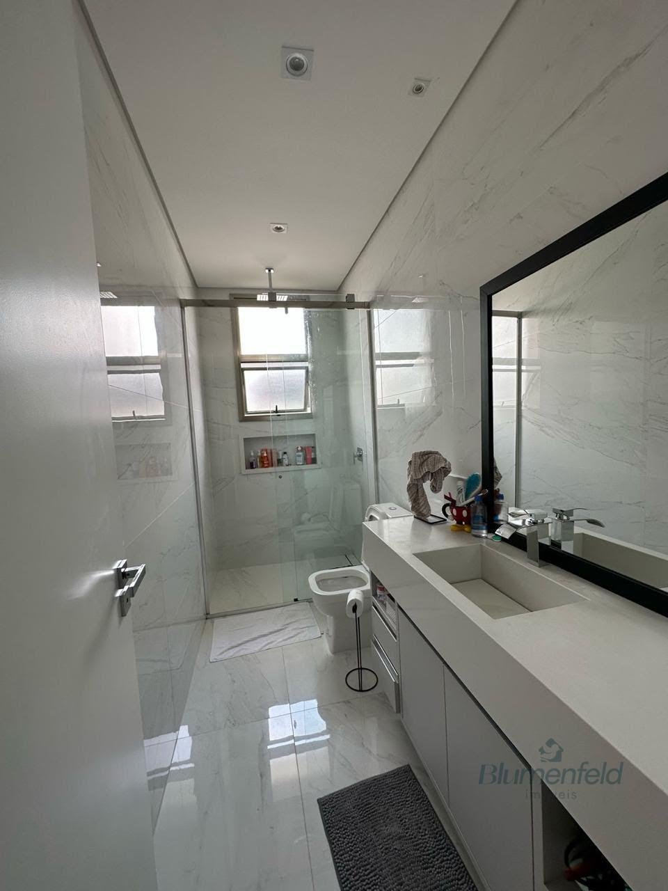 Casa à venda com 4 suítes, 6 vagas e 288m² no Condomínio Real Park, Arujá (SP) — foto 13 de 17