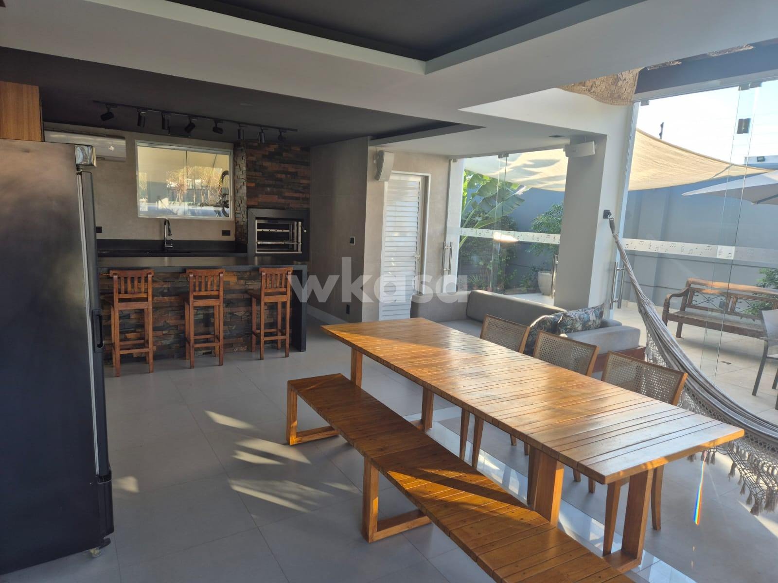 Casa à venda com 4 quartos, 3 suítes, 3 vagas e 350m² no Jacuhy, Serra (ES) — foto 24 de 29