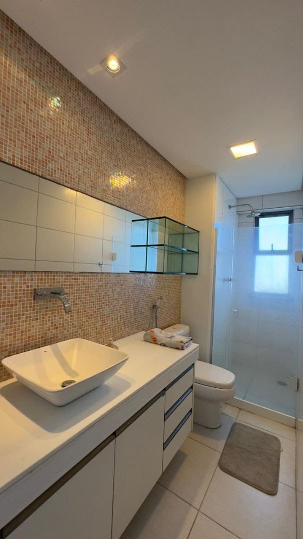 Apartamento à venda com 4 quartos, 4 suítes, 3 vagas e 230m² no Torre, Recife (PE) — foto 19 de 30
