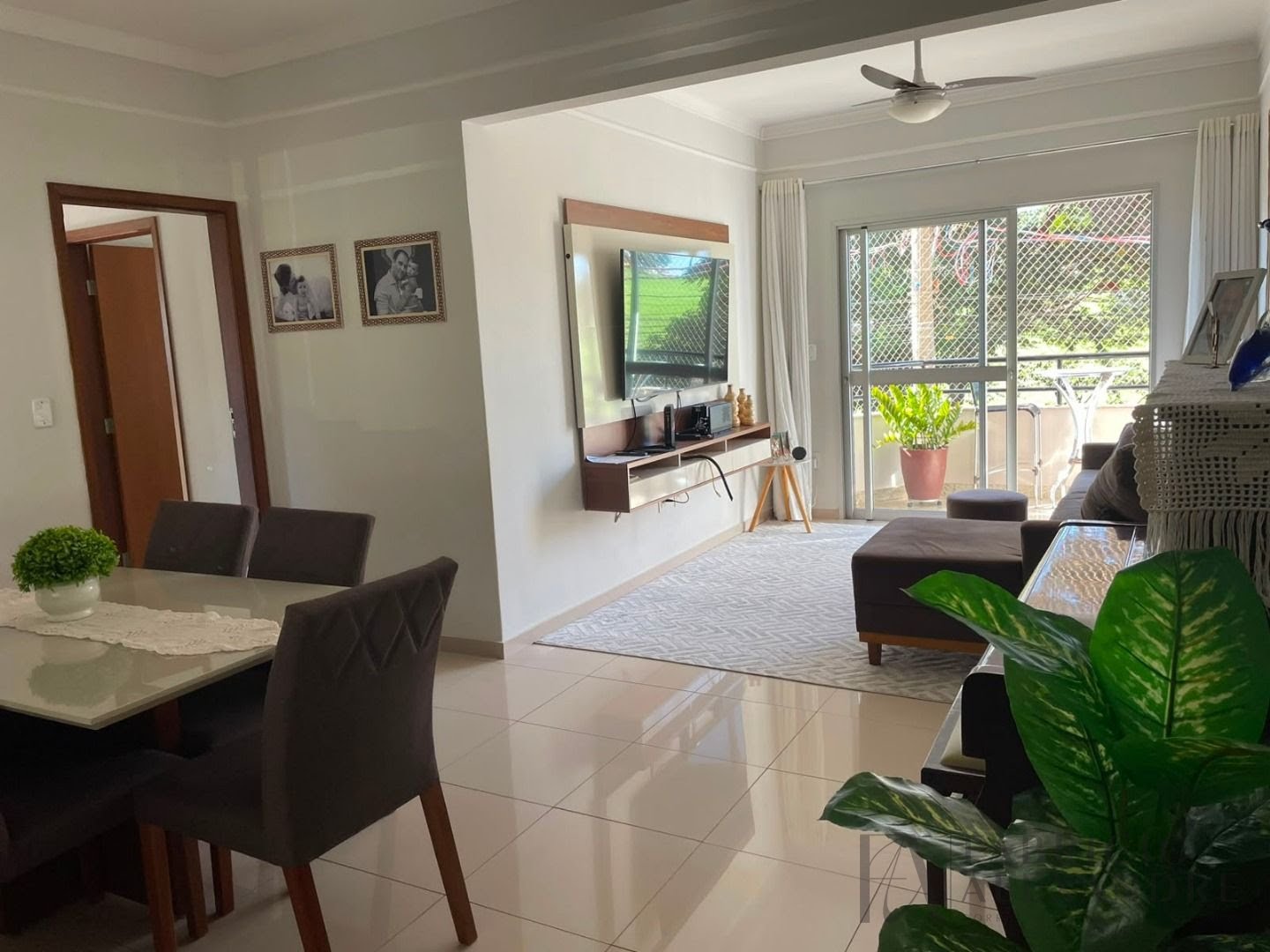 Apartamento à venda com 3 quartos, 1 suíte, 2 vagas e 102m² no São Francisco, São José do Rio Preto (SP) — foto 2 de 7