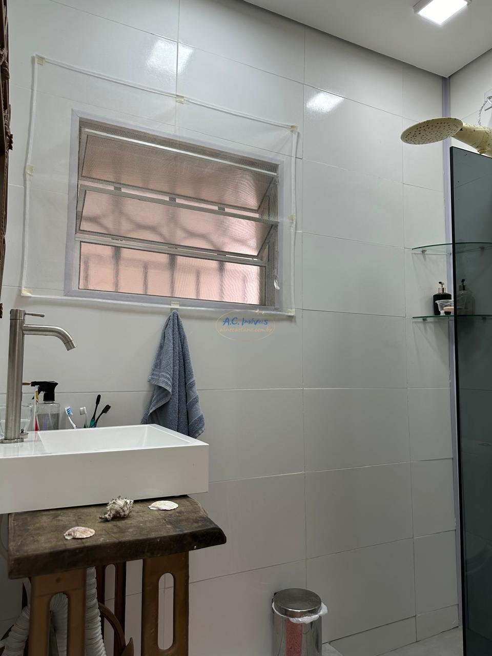Casa à venda com 3 quartos, 2 banheiros, 2 vagas e 150m² no Guilhermina, Praia Grande (SP) — foto 11 de 30