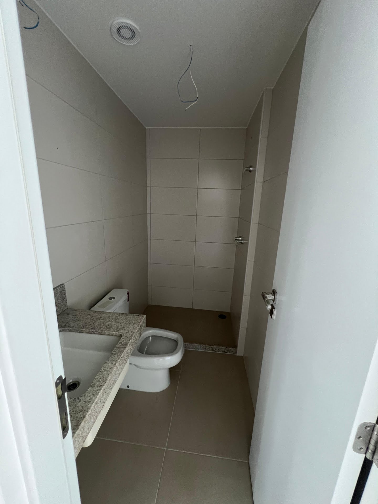 Apartamento à venda com 4 quartos, 4 suítes, 3 vagas e 165m² no Apipucos, Recife (PE) — foto 8 de 30