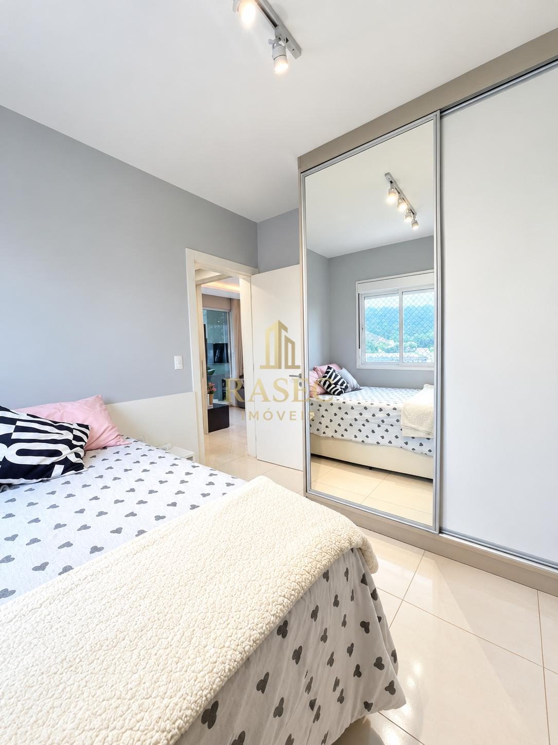 Apartamento para alugar com 2 quartos, 1 suíte, 2 vagas e 96m² no Santa Terezinha, Brusque (SC) — foto 9 de 11