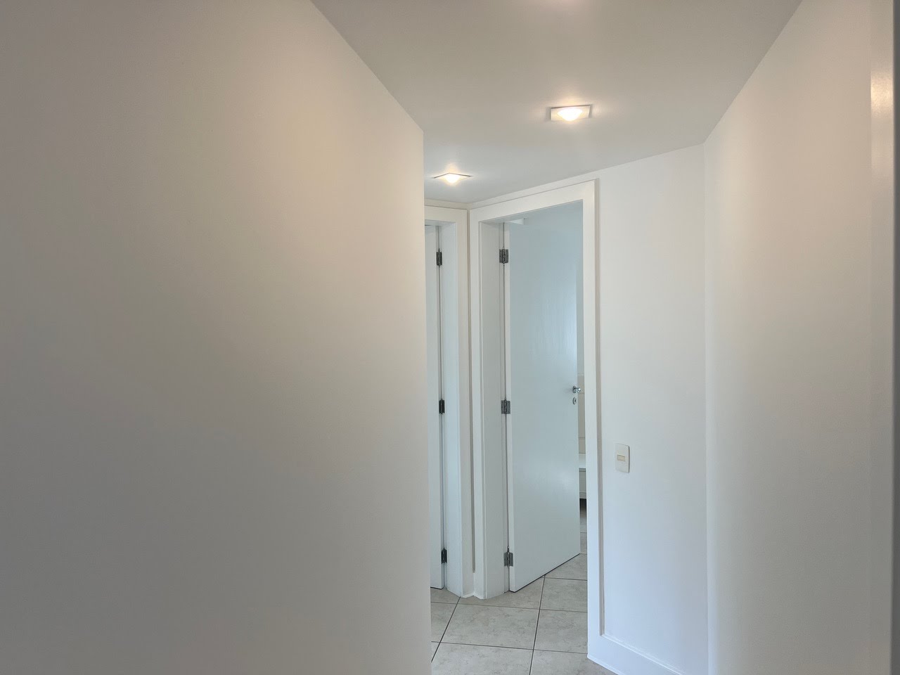 Apartamento à venda com 3 quartos, 1 suíte, 1 vaga e 93m² no Jurerê Internacional, Florianópolis (SC) — foto 25 de 30