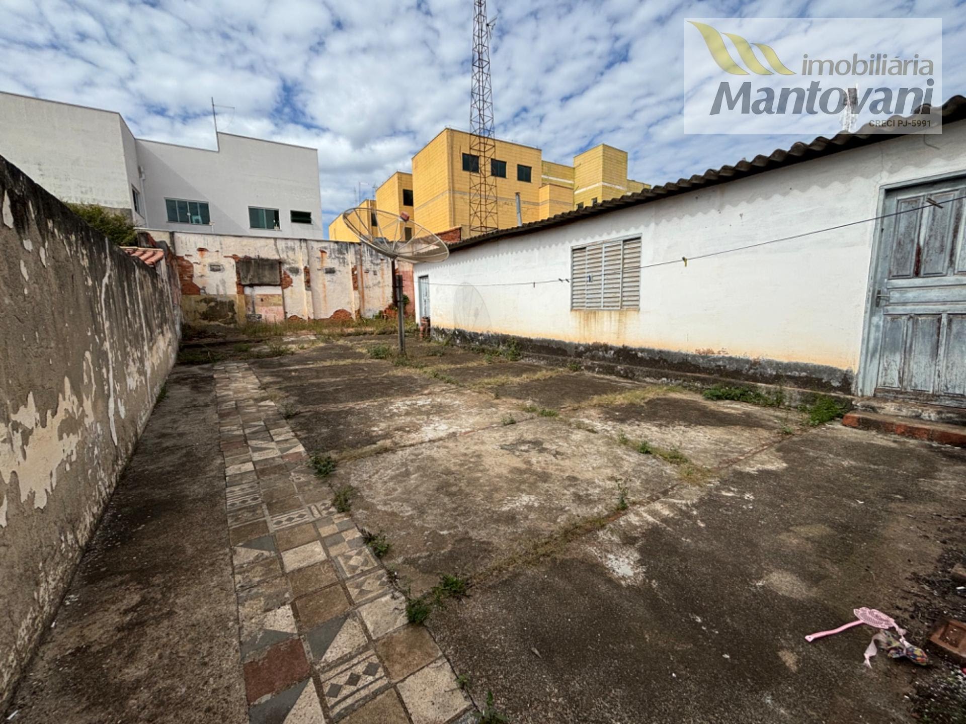 Casa à venda com 390m² no Centro, Tatuí (SP) — foto 4 de 12