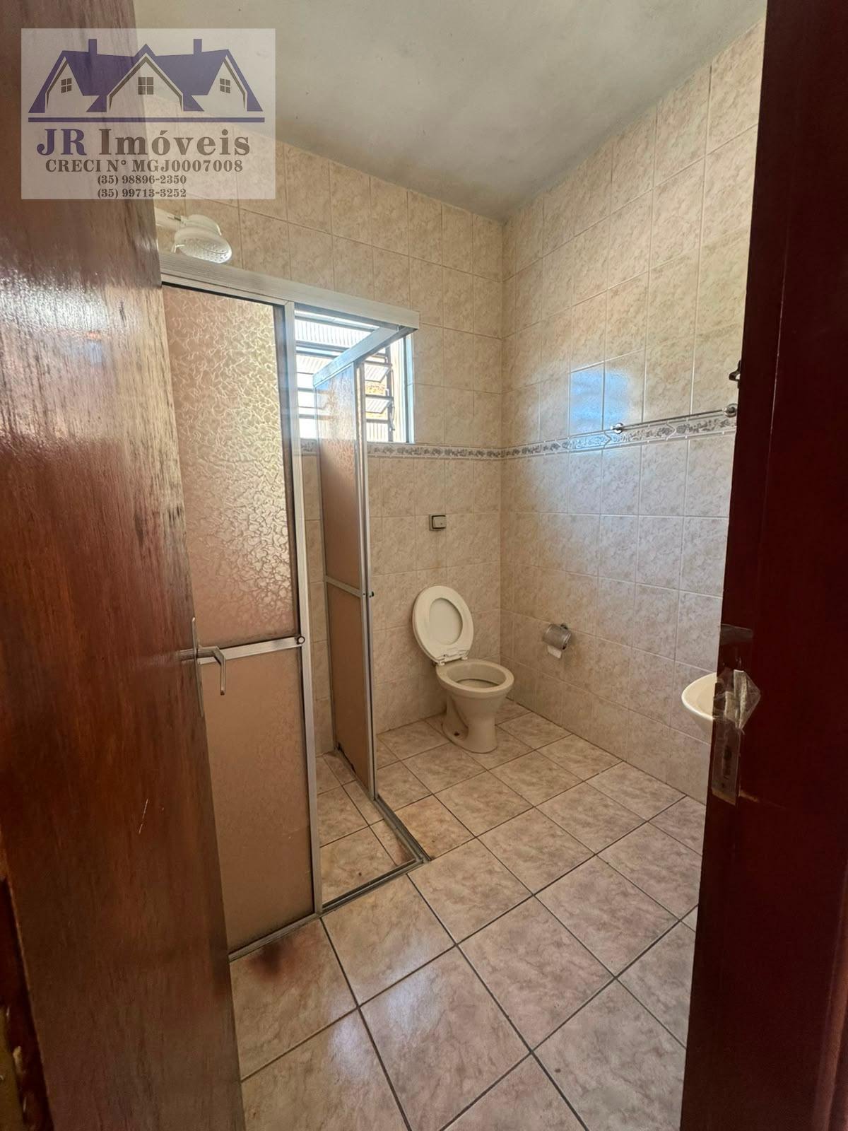 Casa para alugar com 3 quartos e 1 banheiro no Centro, Piranguçu (MG) — foto 18 de 20