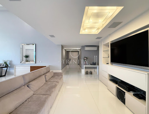 Sala - Mondrian - Trinità