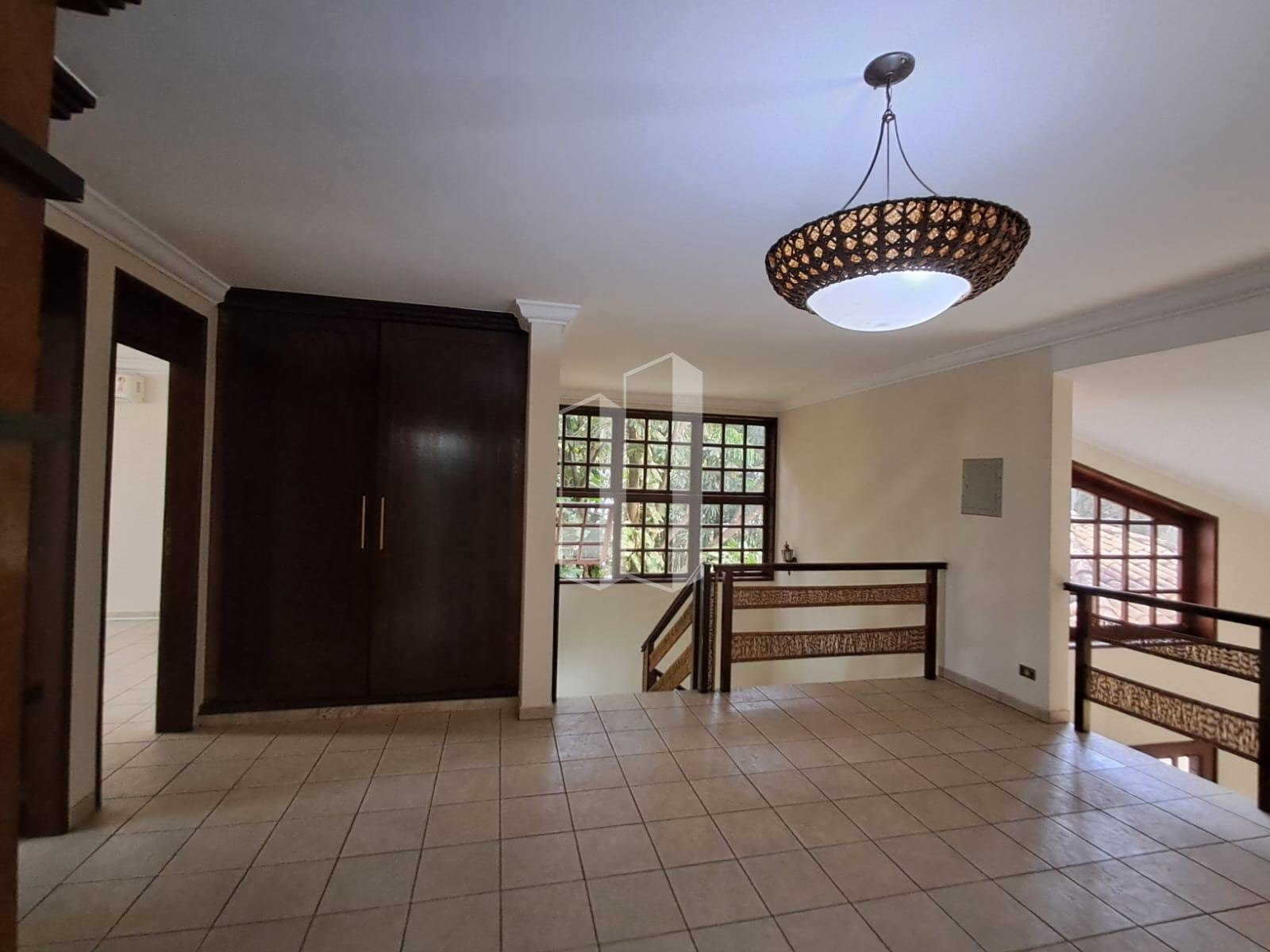 Casa à venda com 4 quartos, 4 suítes, 6 vagas e 600m² no Jardim Florença, Goiânia (GO) — foto 11 de 30