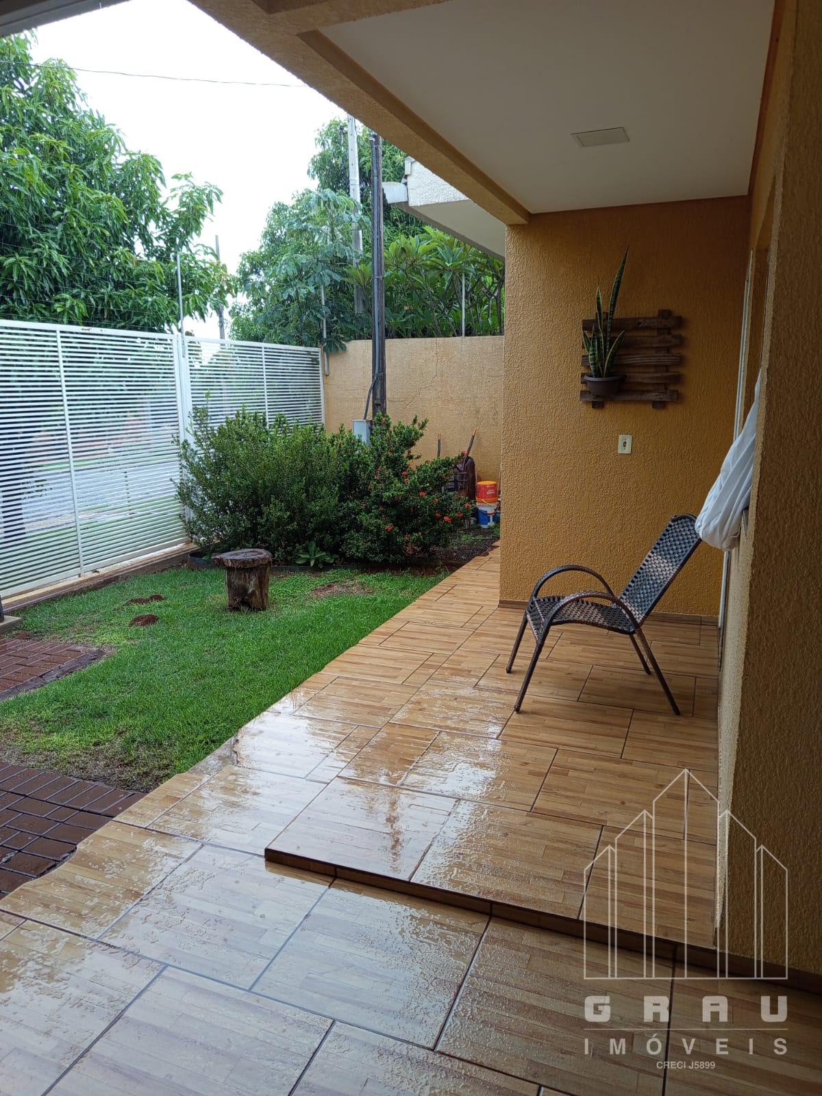 Casa no Jardim Ipê  -  Foz do Iguaçu