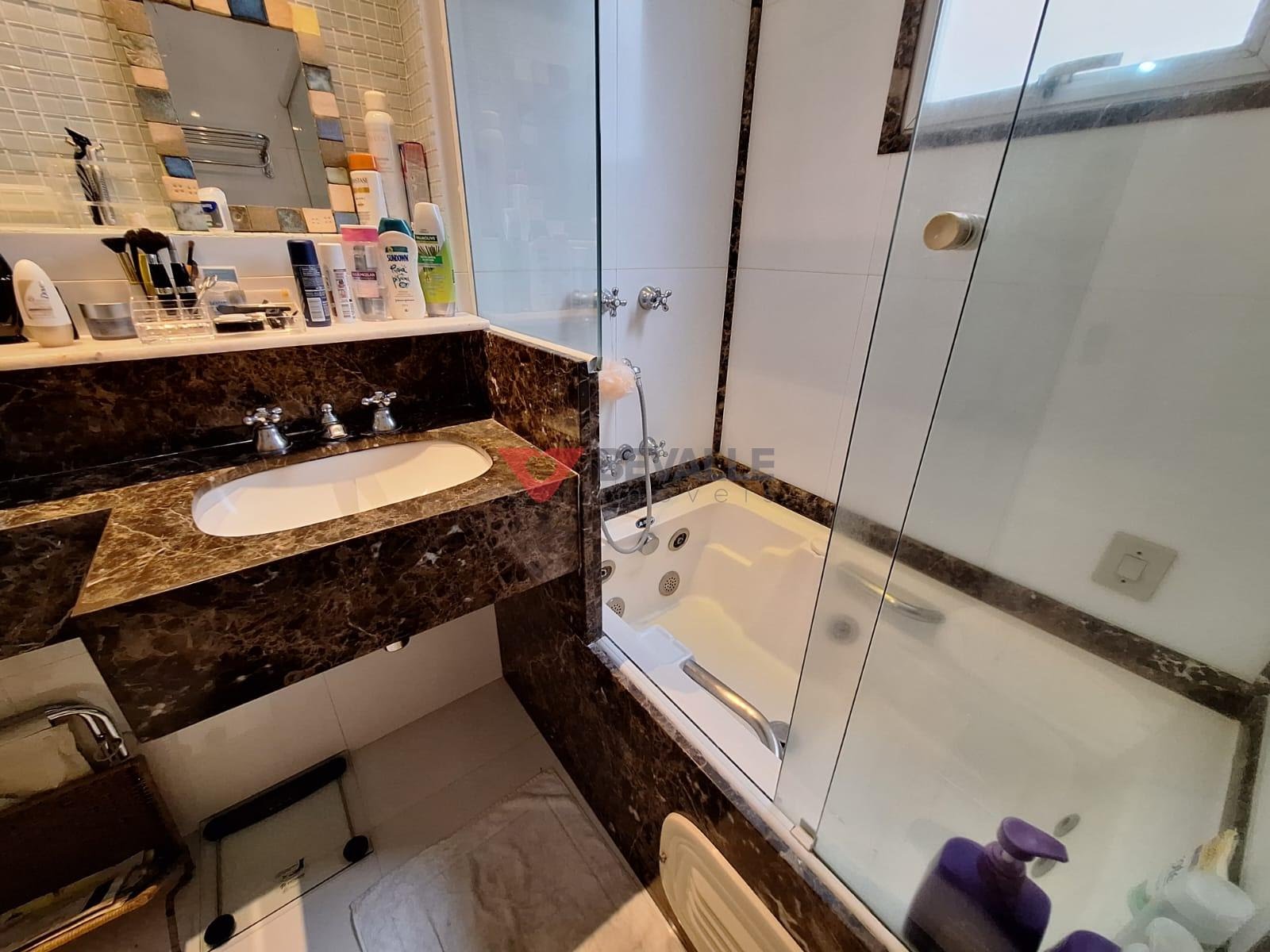 Cobertura à venda com 3 quartos, 3 suítes, 2 vagas e 192m² no Botafogo, Rio de Janeiro (RJ) — foto 27 de 30