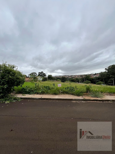 Terreno em Morada  Ponte Nova  -  Santa Cruz do Rio Pardo