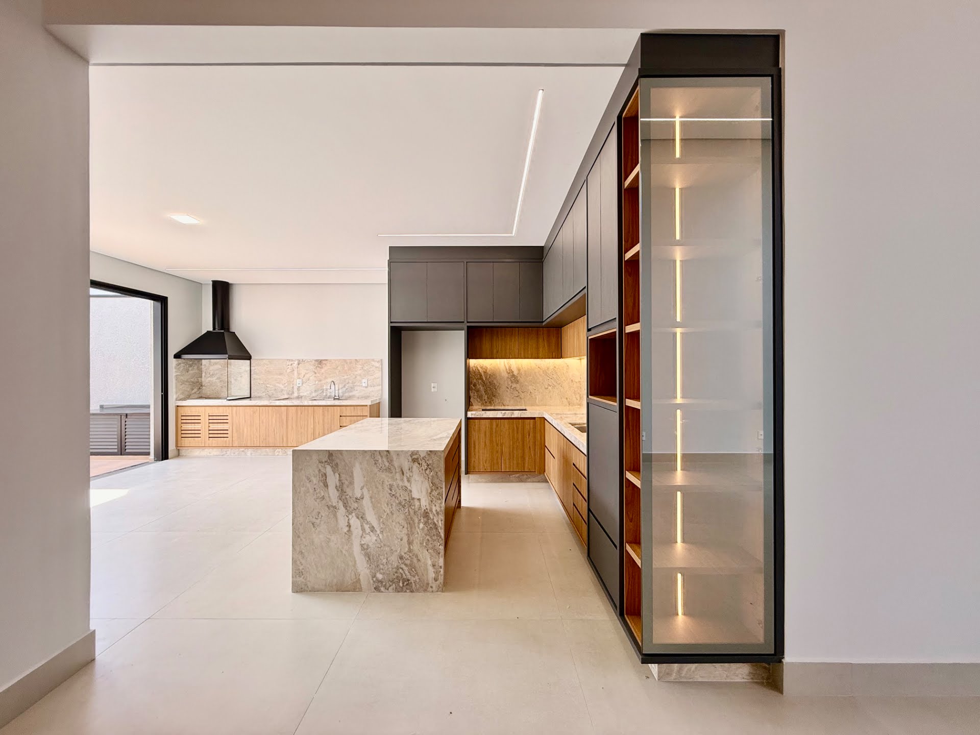 Casa à venda com 3 quartos, 3 suítes, 4 vagas e 196m² no Jardim Piemonte, Indaiatuba (SP) — foto 7 de 30