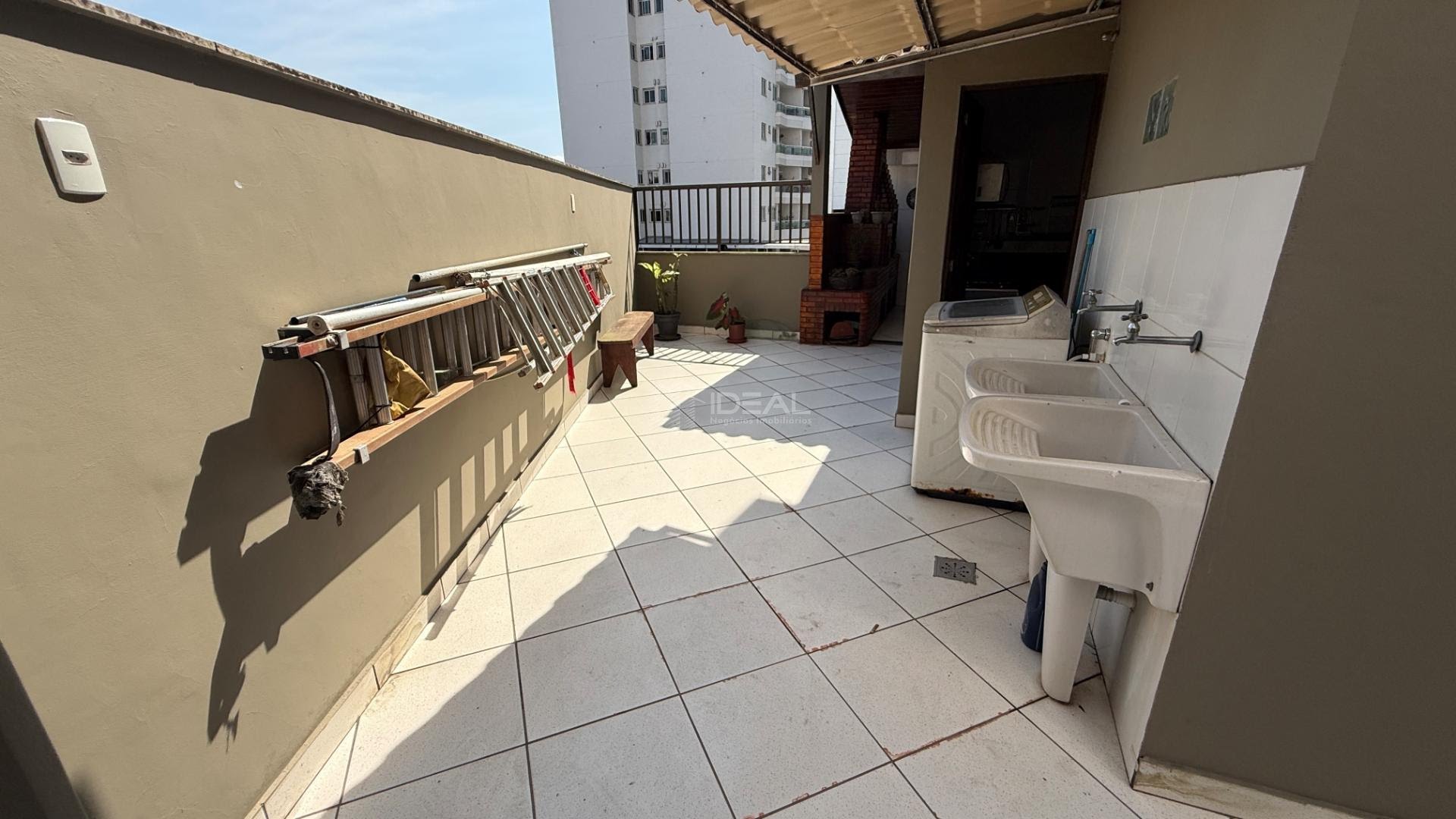Cobertura para alugar com 3 quartos, 3 suítes, 2 vagas e 300m² no Parque Tamandaré, Campos dos Goytacazes (RJ) — foto 16 de 30