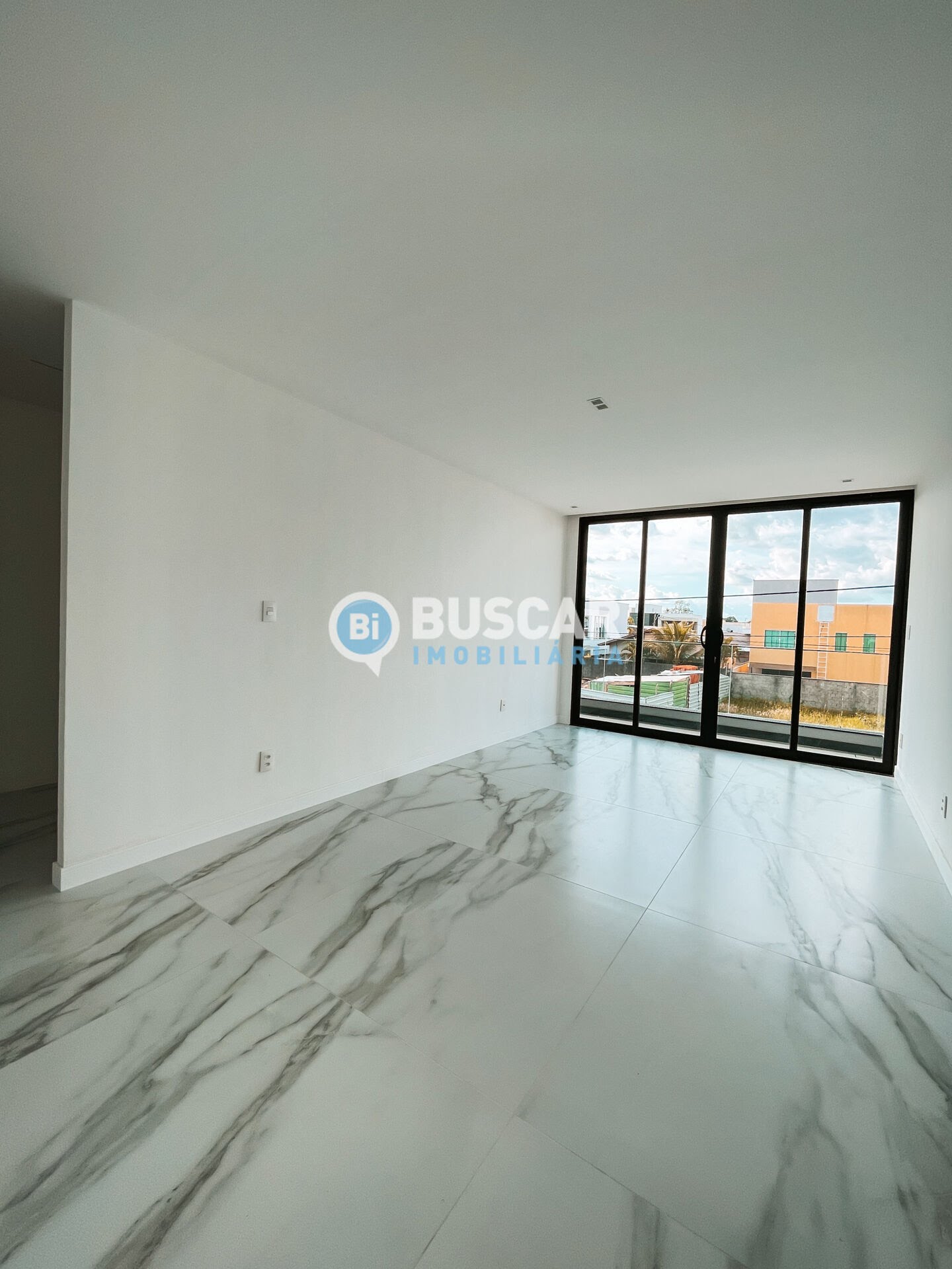 Casa à venda com 4 quartos, 4 suítes, 2 vagas e 252m² no Papagaio, Feira de Santana (BA) — foto 14 de 20