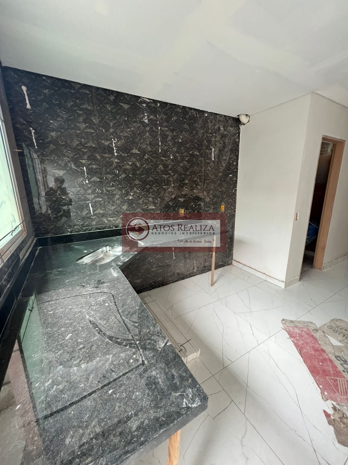 Casa à venda com 3 quartos, 1 suíte, 2 vagas e 110m² no Interlagos, São Paulo (SP) — foto 9 de 10