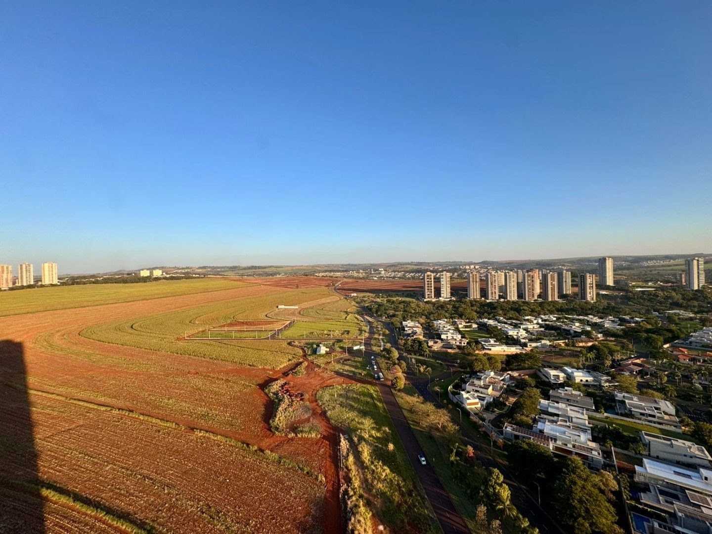 Apartamento à venda com 3 quartos, 3 suítes, 4 vagas e 249m² no Jardim Olhos D Agua, Ribeirão Preto (SP) — foto 17 de 30
