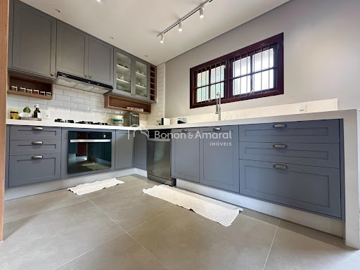 Chácara, 4 quartos, 400 m² - Foto 1