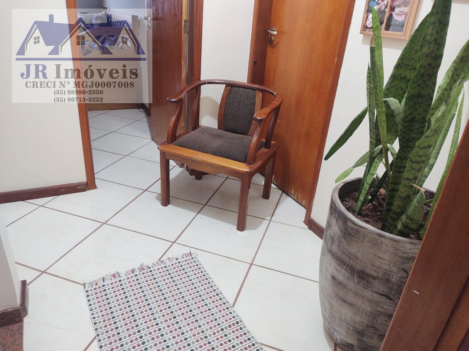 Casa à venda com 2 quartos, 2 suítes, 2 vagas e 328m² no Centro, Piranguinho (MG) — foto 8 de 30