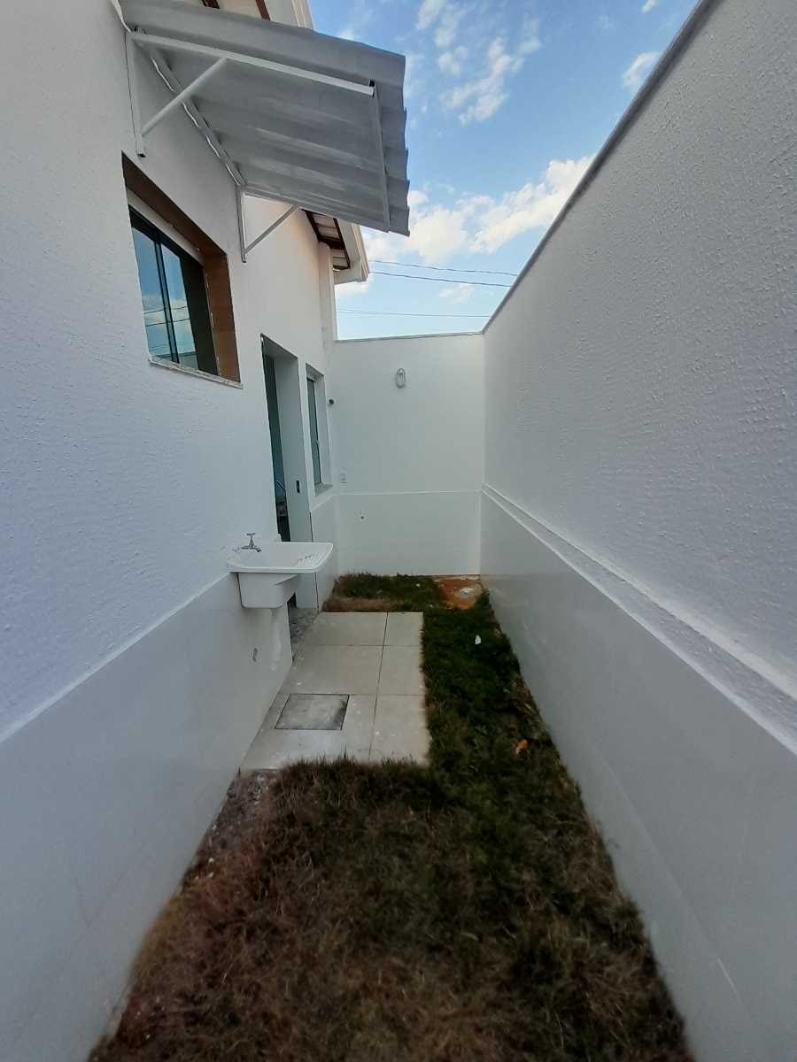 Casa à venda com 2 quartos, 1 banheiro, 1 vaga e 48m² no Novo Centro, Santa Luzia (MG) — foto 13 de 22