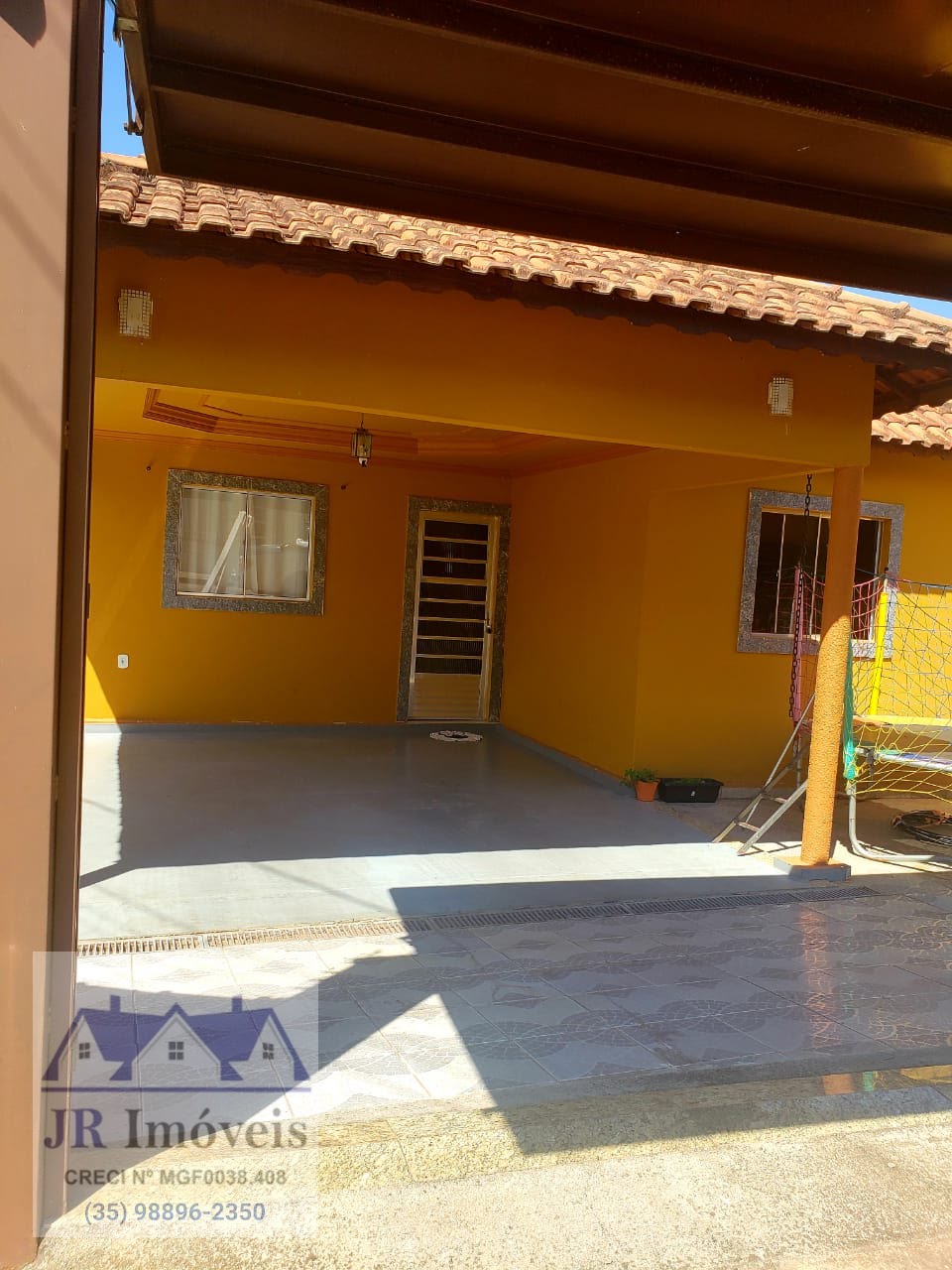 Casa à venda com 2 quartos, 1 suíte, 3 vagas e 234m² no Loteamento Vianna, Santa Rita do Sapucaí (MG) — foto 8 de 10