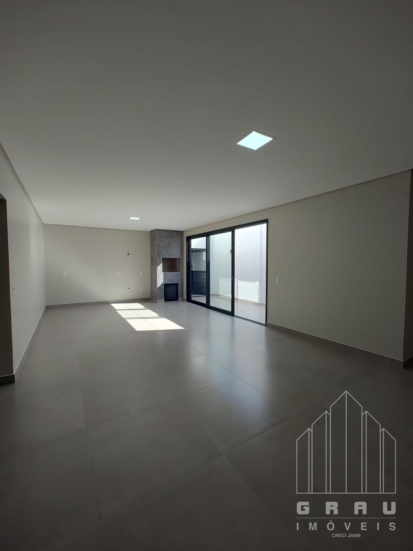 Casa Comercial em Vila Yolanda  -  Foz do Iguaçu
