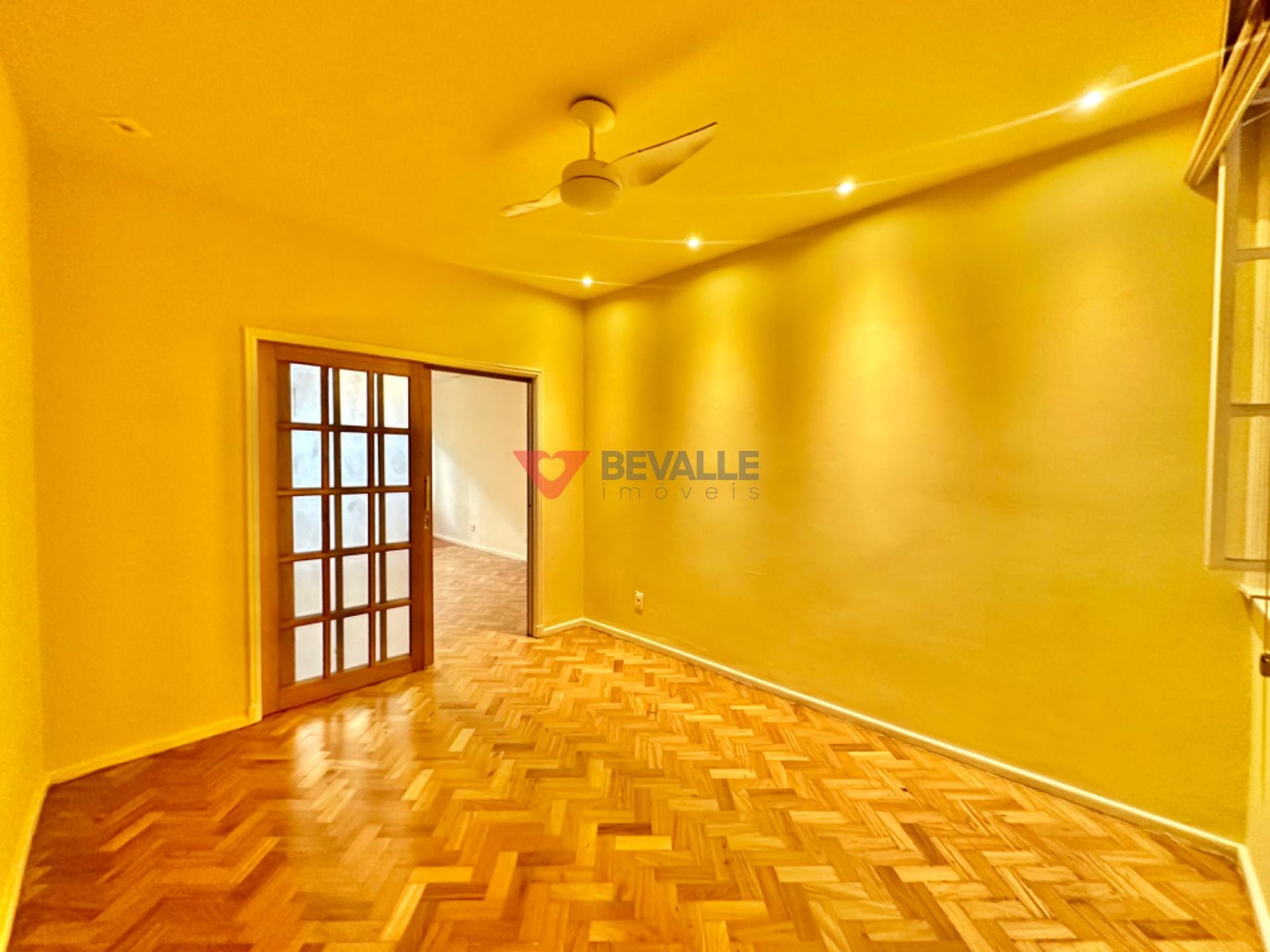 Apartamento à venda com 4 quartos, 1 suíte, 1 vaga e 130m² no Leblon, Rio de Janeiro (RJ) — foto 11 de 30