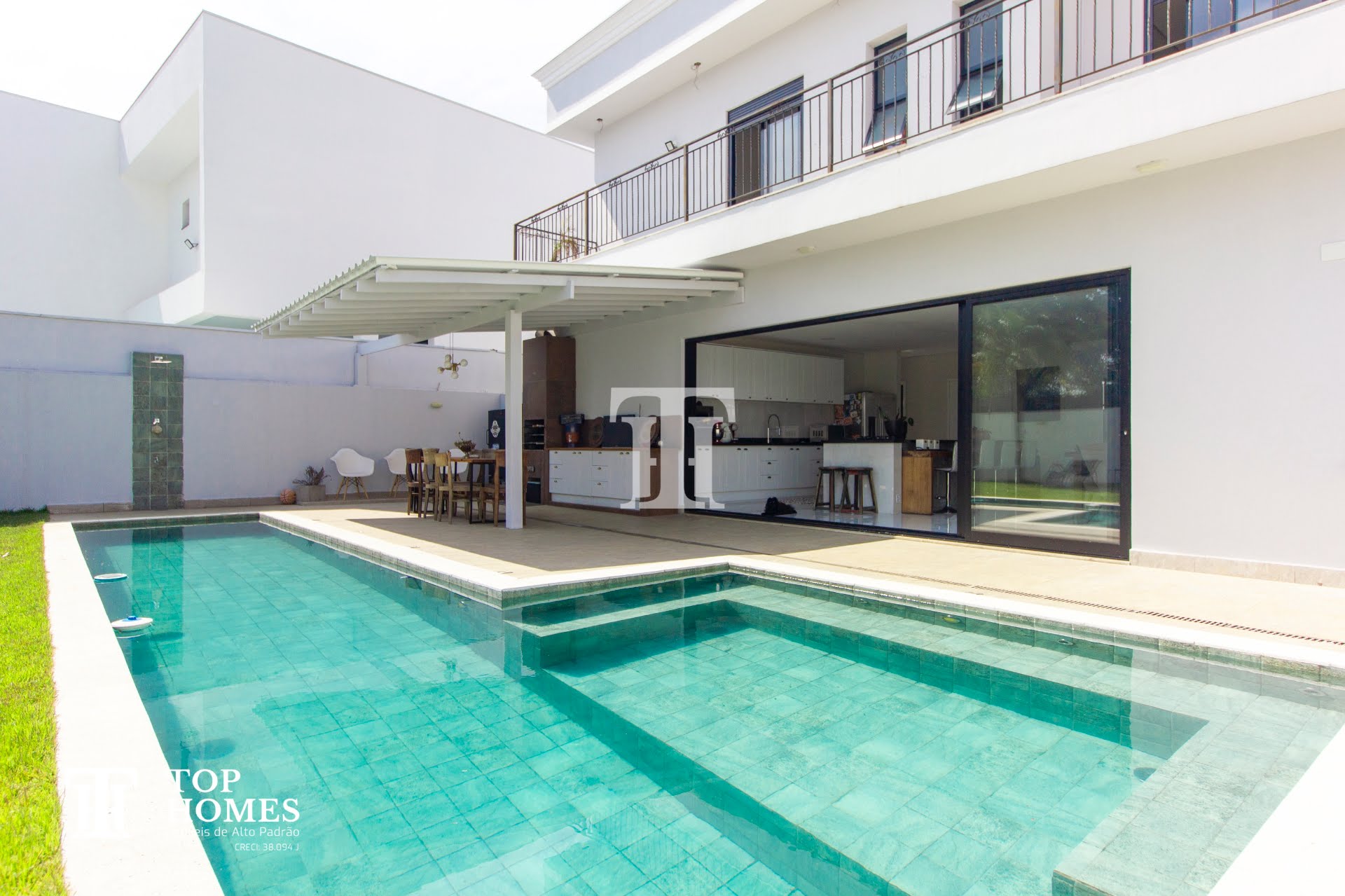 Casa de alto padrão à venda no condomínio Terras de Jundiaí