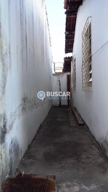 Casa à venda com 3 quartos, 1 banheiro, 2 vagas e 242m² no Queimadinha, Feira de Santana (BA) — foto 13 de 18