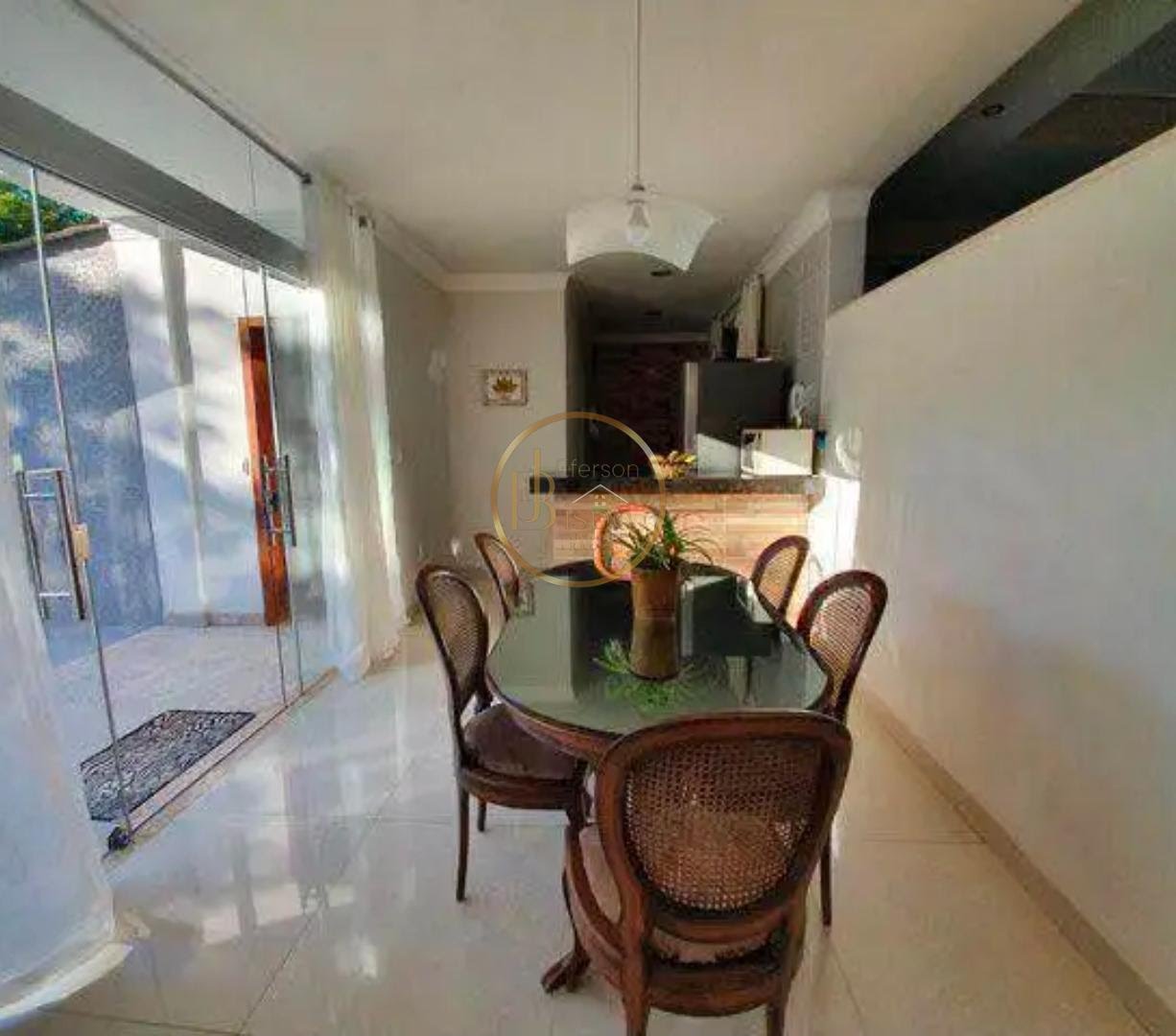 Casa à venda com 4 quartos, 1 suíte, 1 vaga e 199m² no Tabapiri, Porto Seguro (BA) — foto 4 de 13