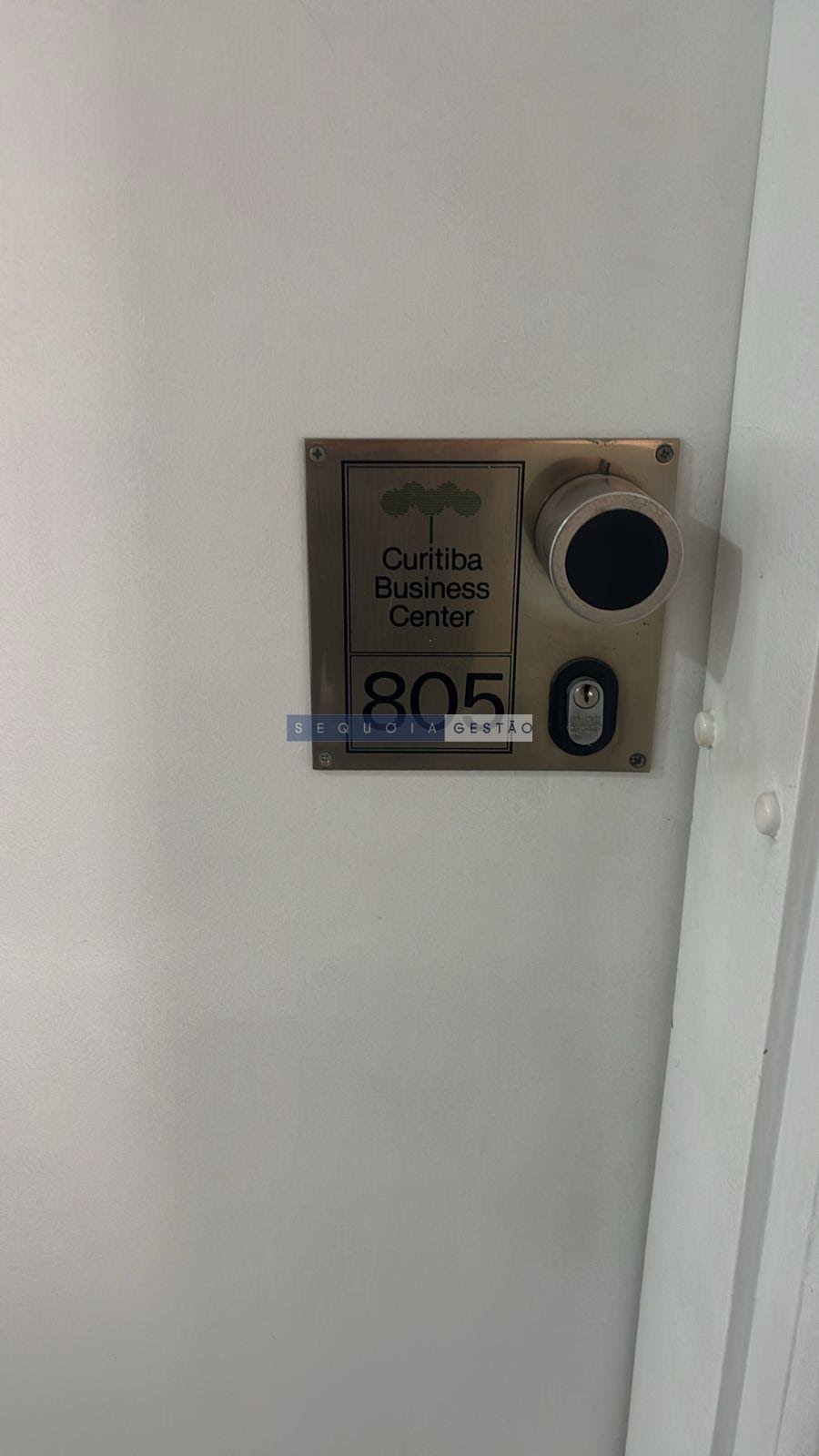 Comercial à venda com 1 banheiro e 29m² no Centro, Curitiba (PR) — foto 2 de 10