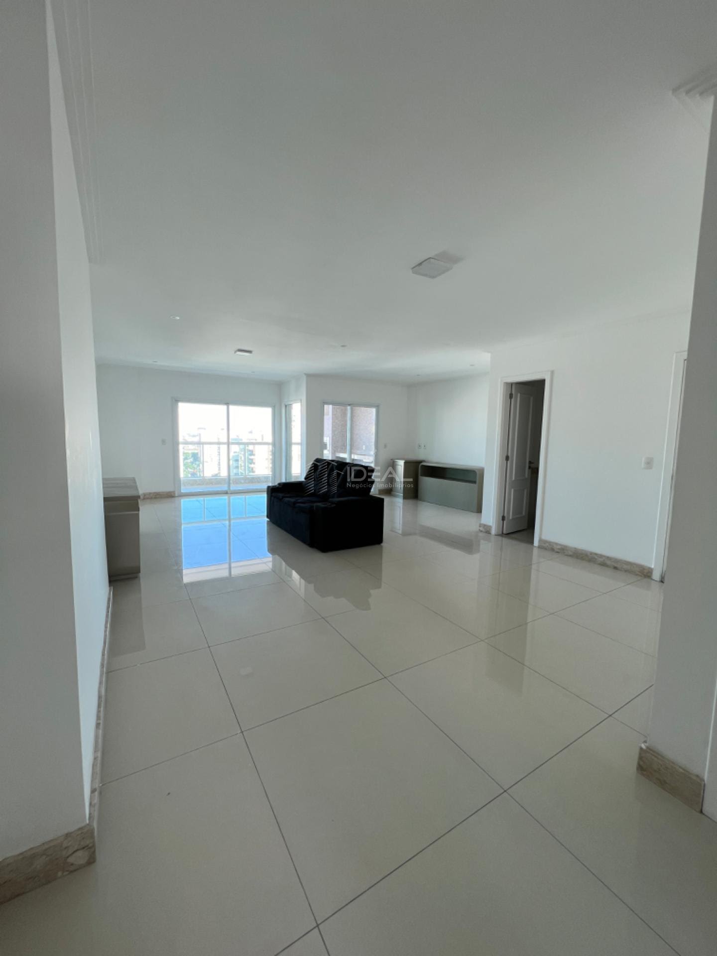 Apartamento à venda com 4 quartos, 3 suítes, 3 vagas e 160m² no Jardim Maria de Queiroz, Campos dos Goytacazes (RJ) — foto 23 de 30