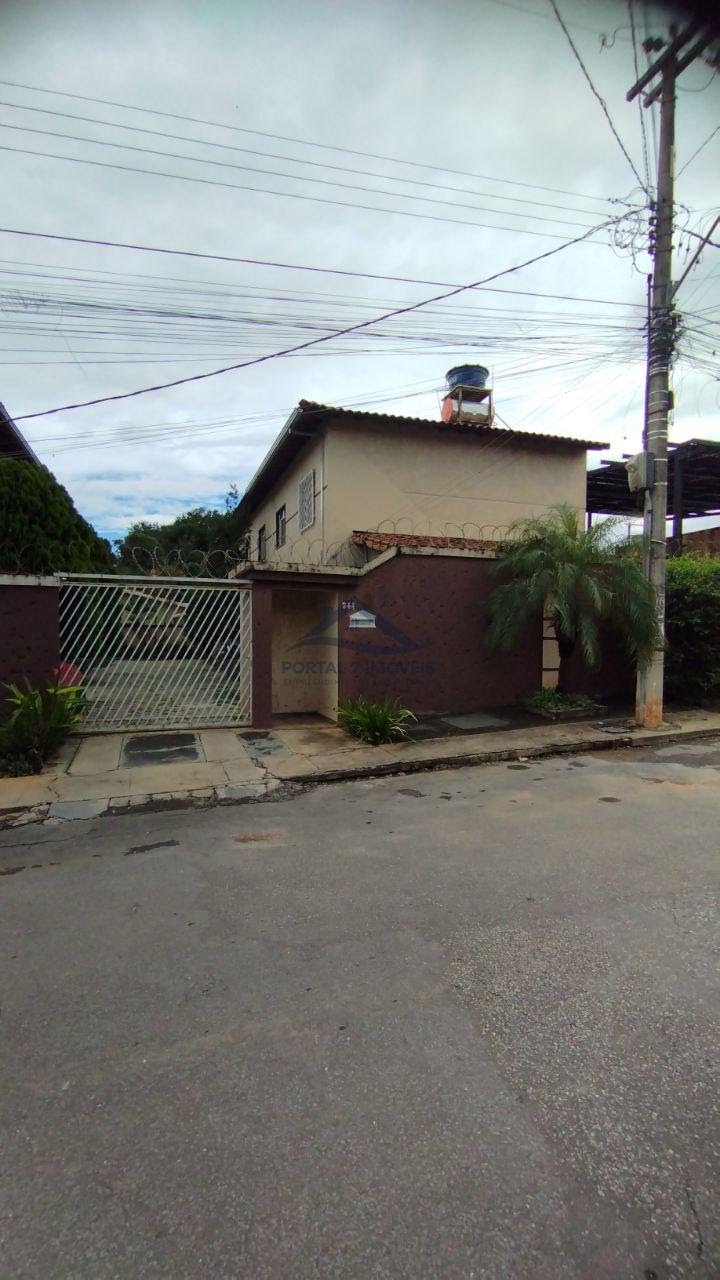 Casa à venda com 2 quartos, 1 banheiro, 1 vaga e 68m² no São Francisco de Assis, Sete Lagoas (MG) — foto 3 de 26