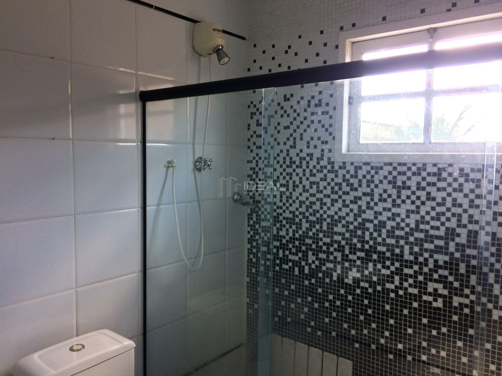 Casa à venda com 3 quartos, 1 suíte, 4 vagas e 360m² no Parque Joquei Club, Campos dos Goytacazes (RJ) — foto 9 de 25