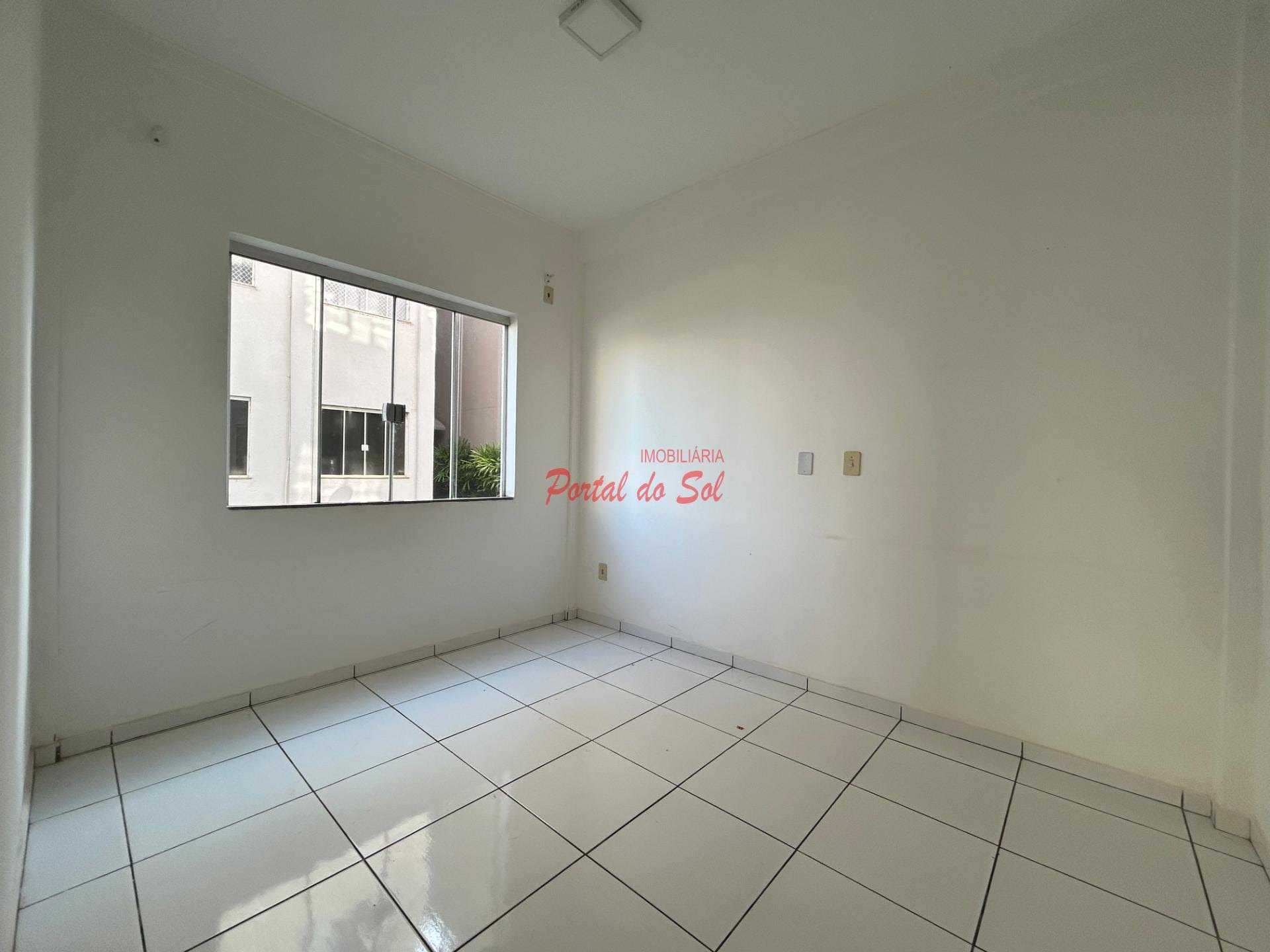 Apartamento à venda com 2 quartos, 1 banheiro e 1 vaga no Jardim Monte Verde, Santo Antônio da Platina (PR) — foto 9 de 13