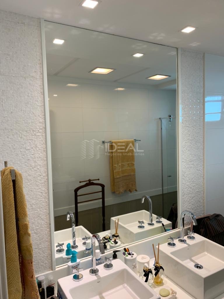 Apartamento à venda com 4 quartos, 4 suítes, 3 vagas e 183m² no Centro, Campos dos Goytacazes (RJ) — foto 26 de 28