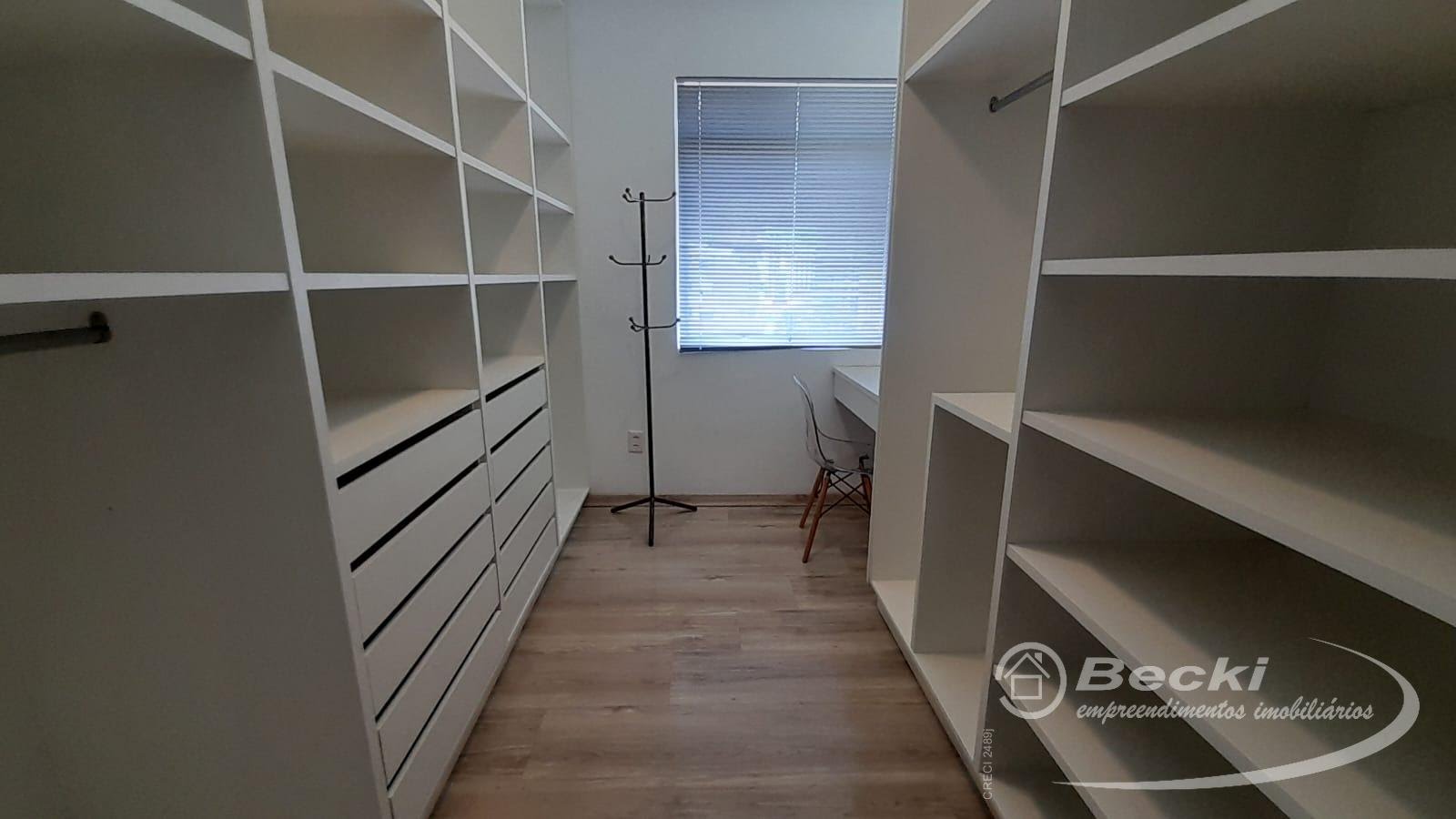 Apartamento à venda com 3 quartos, 1 suíte, 1 vaga e 122m² no Centro, Joinville (SC) — foto 20 de 29