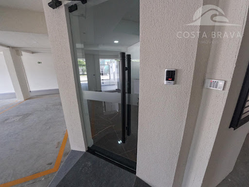 Apartamento Garden Novo, poucas quadras do mar, baixa taxa!