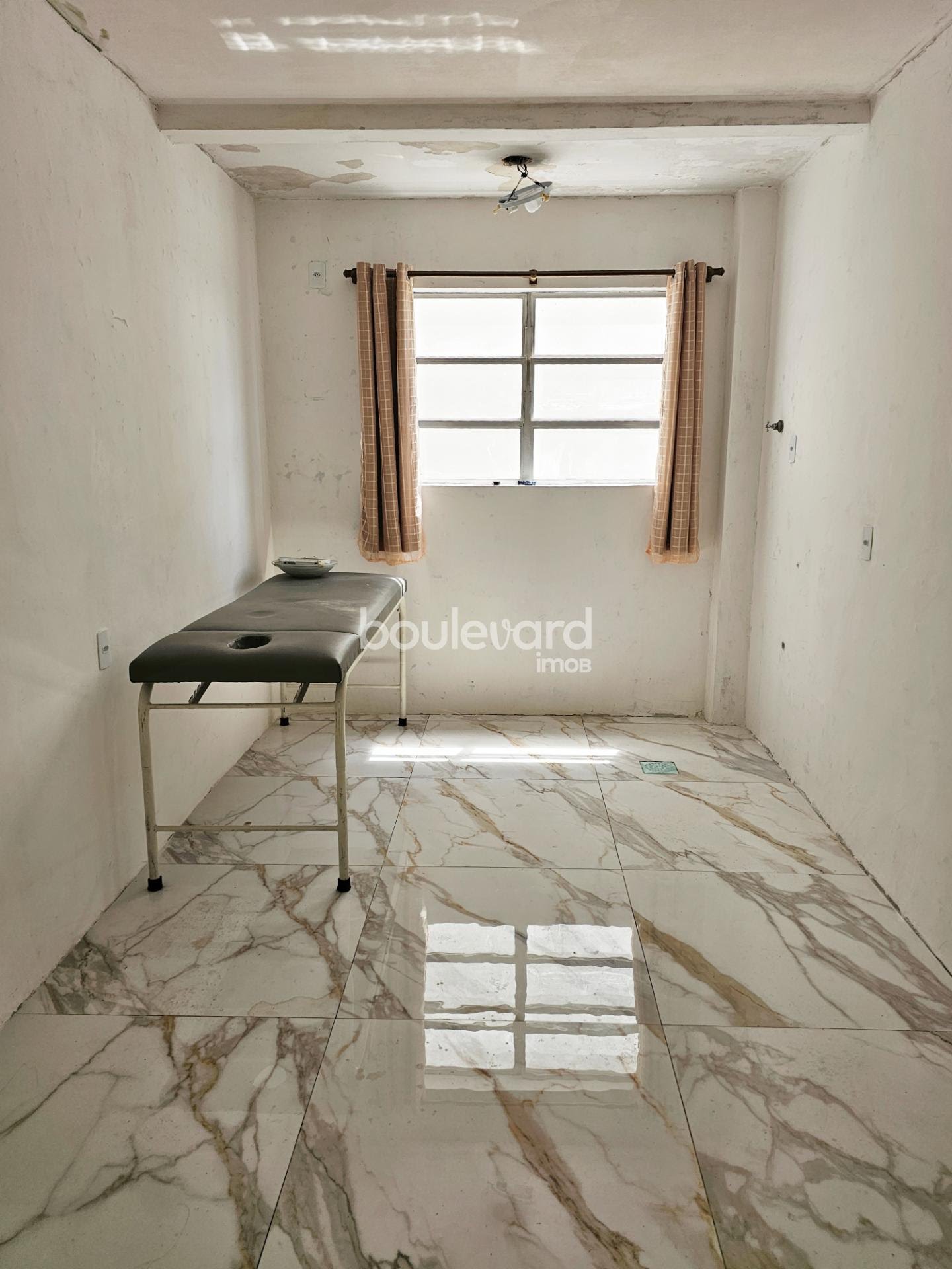 Apartamento à venda com 3 quartos, 1 banheiro, 1 vaga e 93m² no Barreiros, São José (SC) — foto 13 de 19
