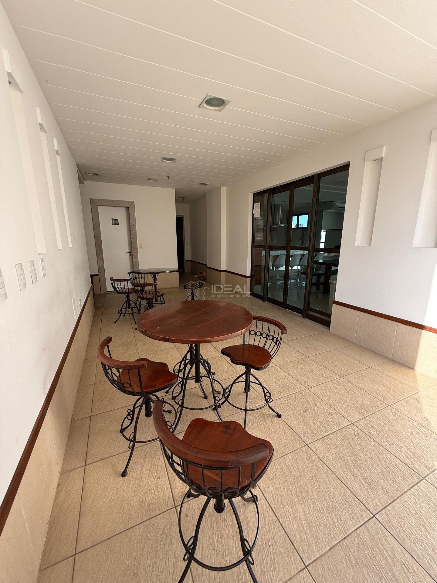 Apartamento à venda com 4 quartos, 3 suítes, 3 vagas e 188m² no Centro, Campos dos Goytacazes (RJ) — foto 8 de 30