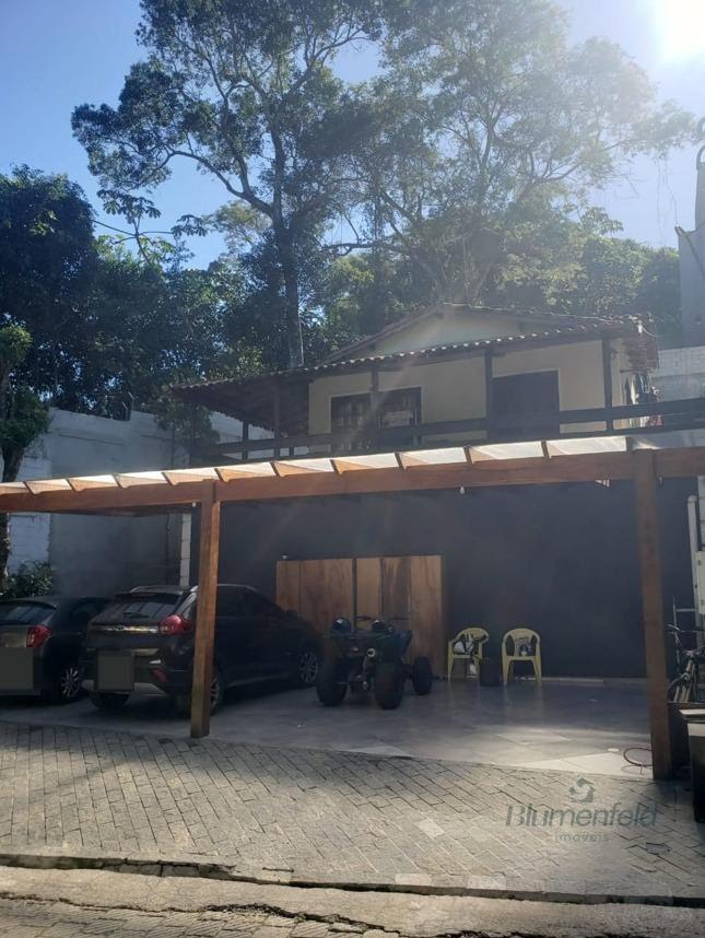 Casa à venda com 2 quartos, 1 suíte, 4 vagas e 100m² no Condomínio Country Club, Arujá (SP) — foto 2 de 7
