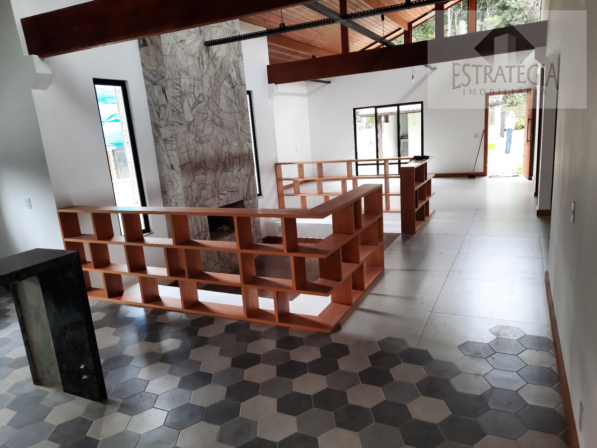 Casa à venda com 3 quartos, 2 suítes, 3 vagas e 230m² no Duarte Silveira, Petrópolis (RJ) — foto 8 de 21