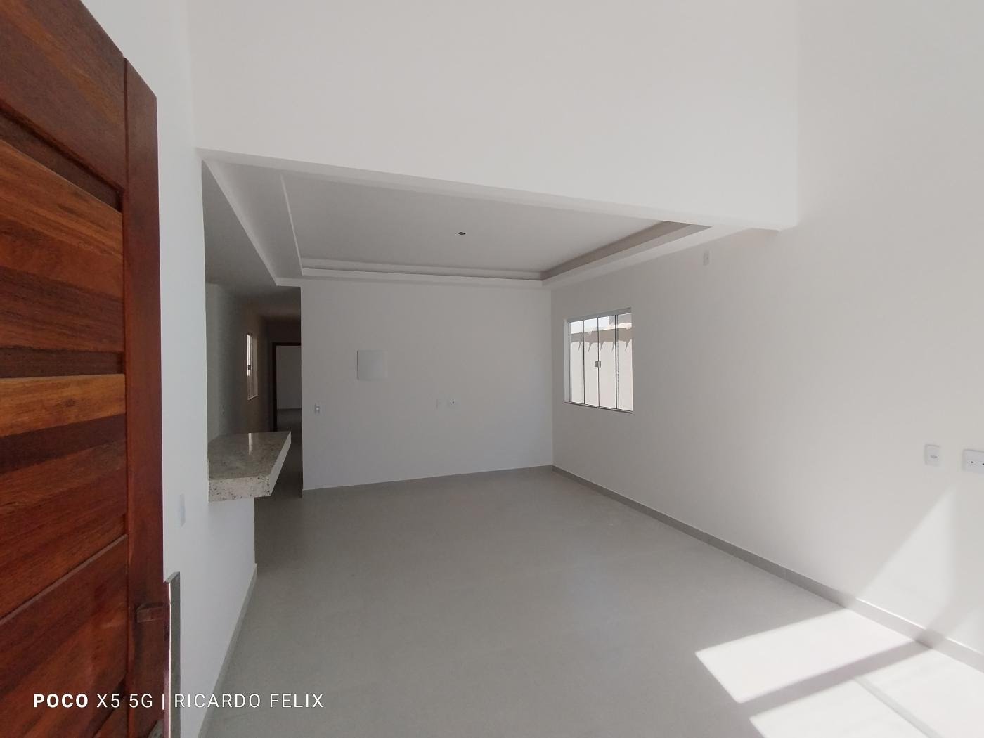 Casa à venda com 3 quartos, 1 suíte, 2 vagas e 210m² no Village, Rio das Ostras (RJ) — foto 7 de 8