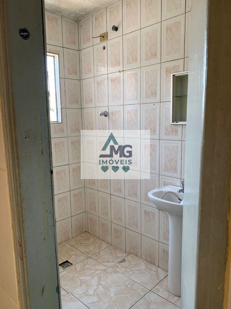 Casa para alugar com 2 quartos e 50m² no Vila Amoreli, Três Corações (MG) — foto 8 de 16