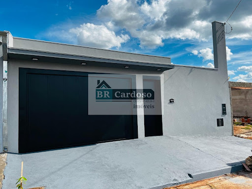 Casa em jd aroeiras   -  Patrocínio Paulista