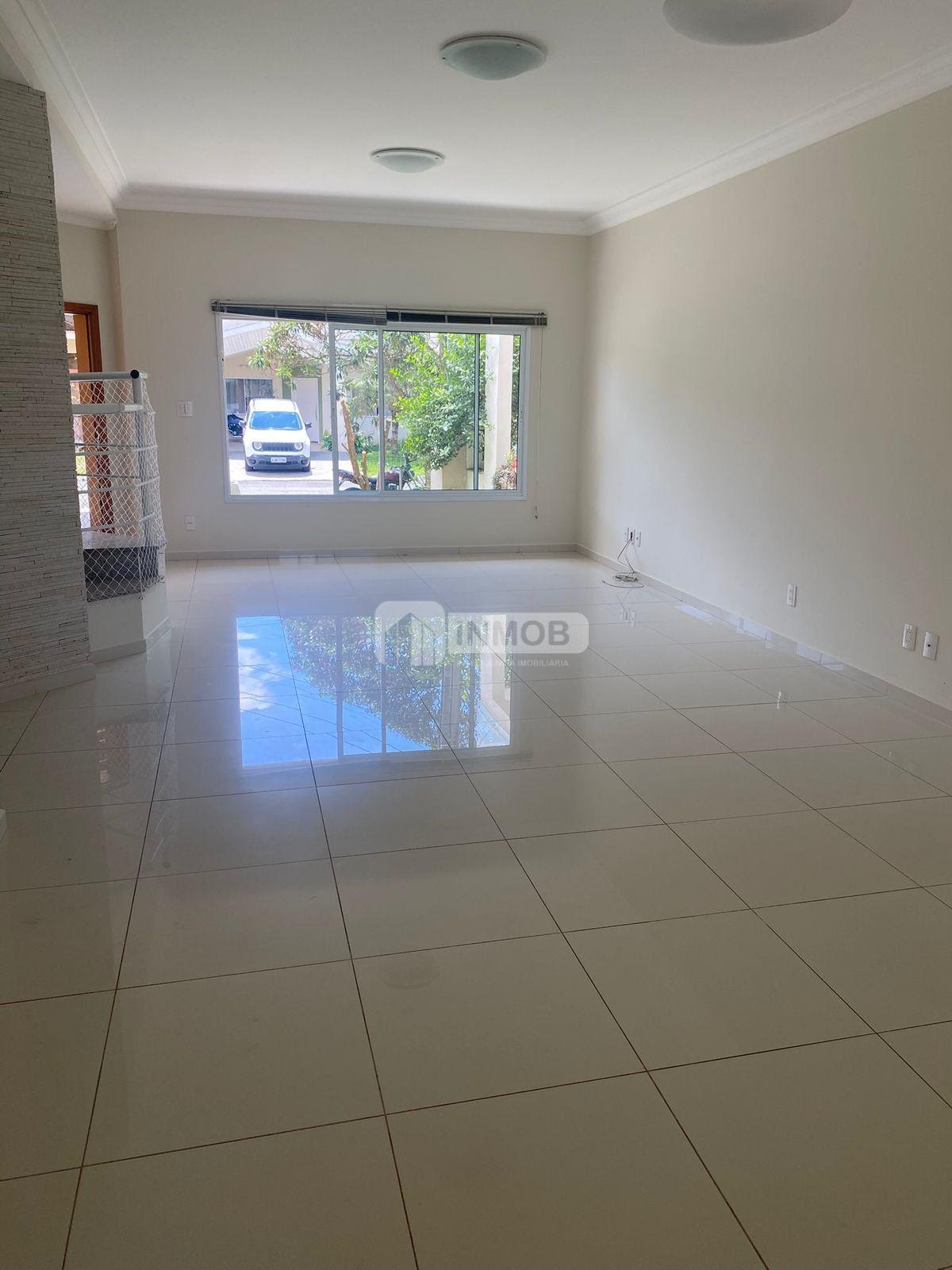 Casa à venda com 3 quartos, 3 suítes, 4 vagas e 261m² no Campos do Conde, Tremembé (SP) — foto 2 de 23