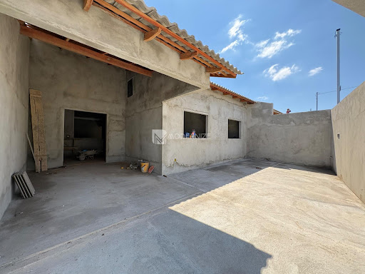 Casa em Residencial Village  -  Catalão