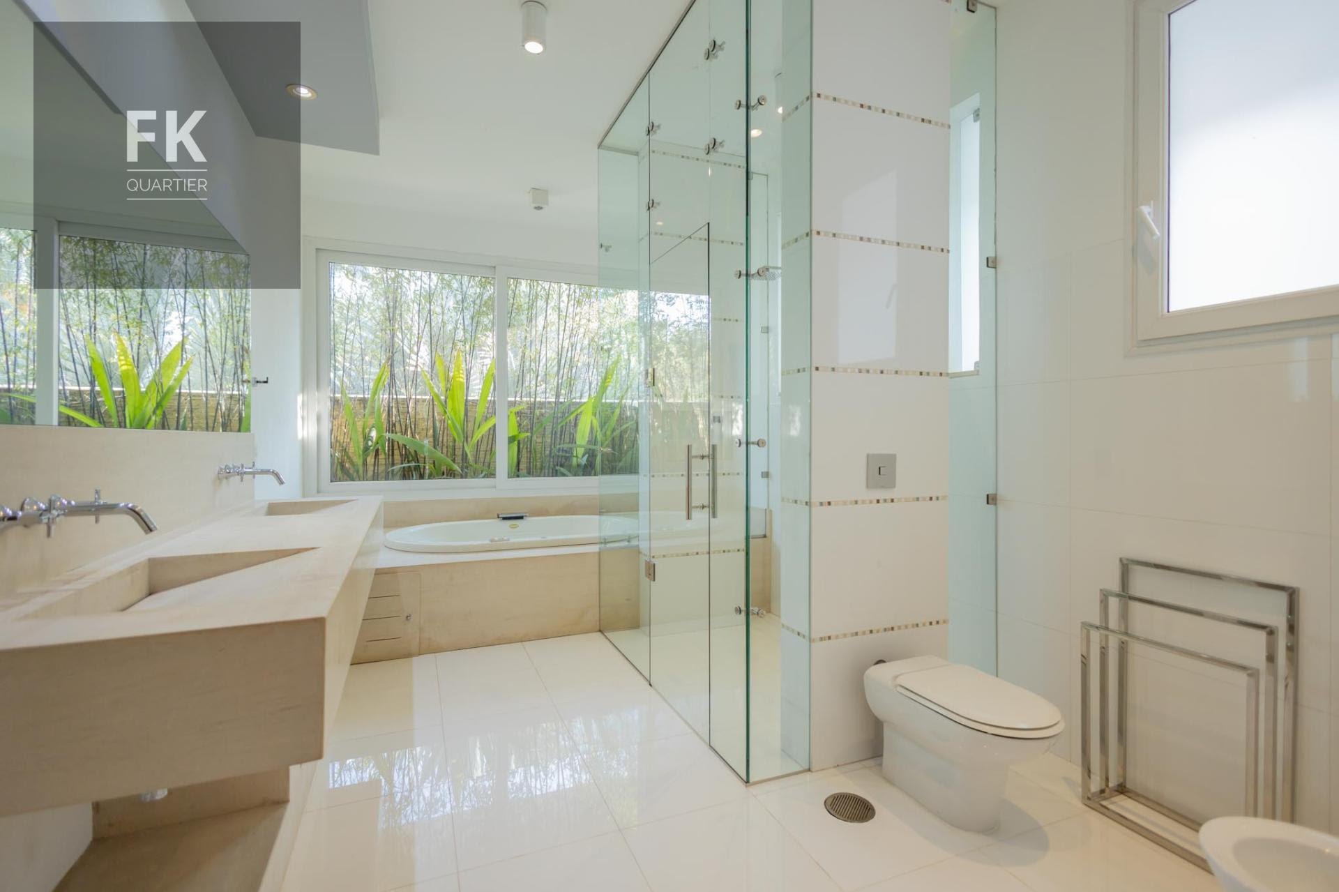Casa à venda com 4 quartos, 4 suítes, 7 vagas e 804m² no Alphaville Conde II, Barueri (SP) — foto 6 de 30